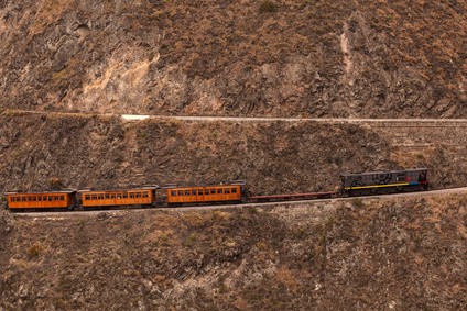 Zugstrecke Nariz del Diablo - Die zehn gefährlichsten Bahnstrecken der Welt