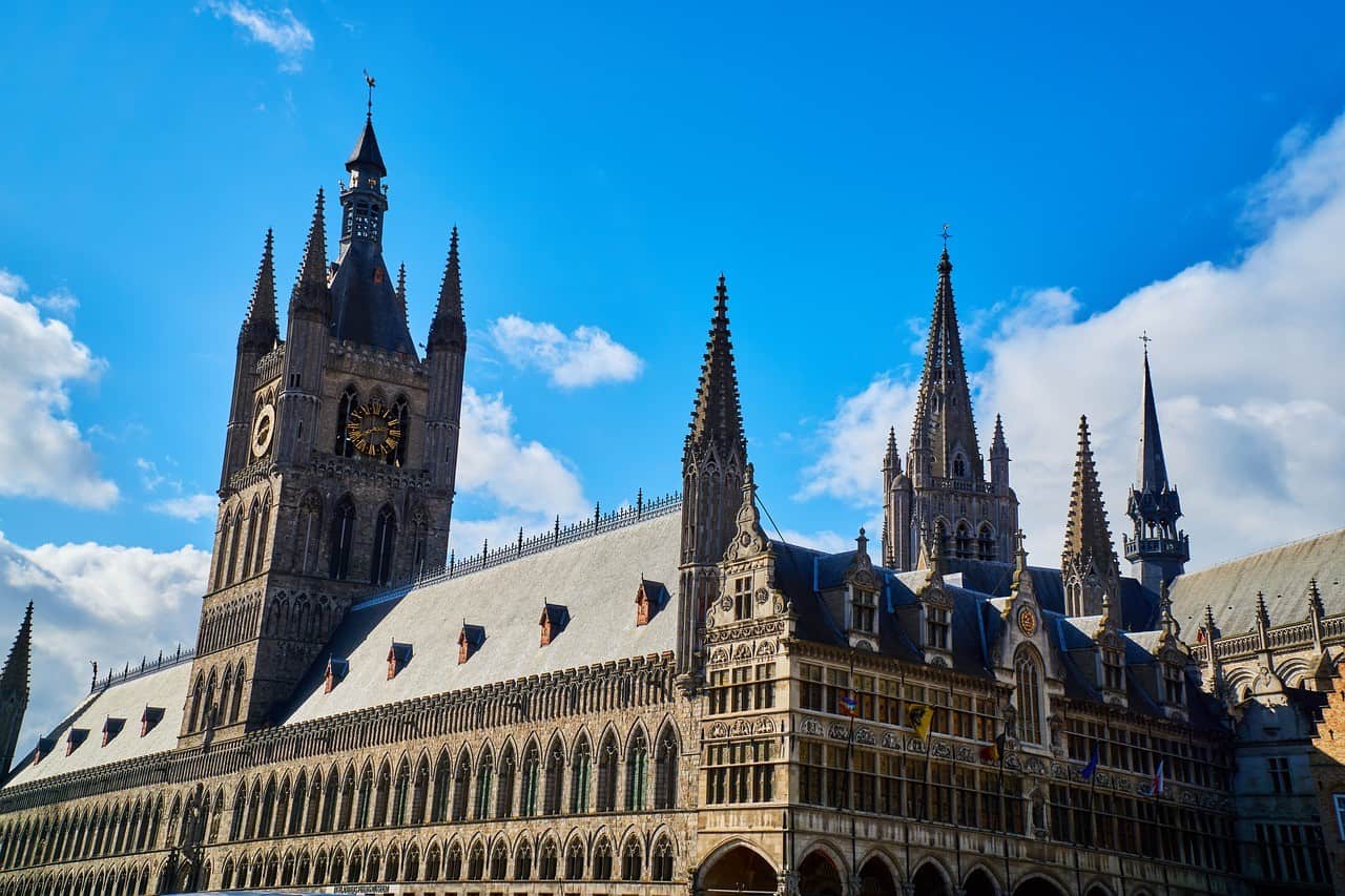 Belgien Ypern Zimmerturm