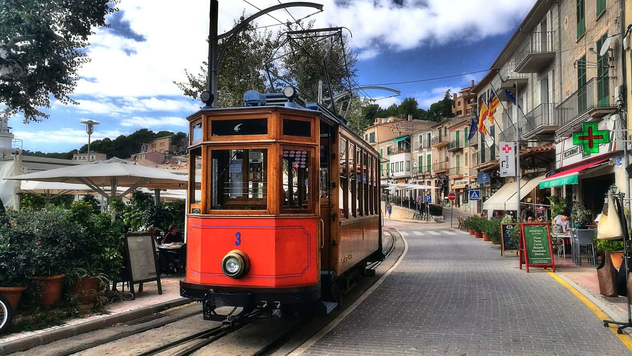 Port de Soller - rote Blitz - Mallorca